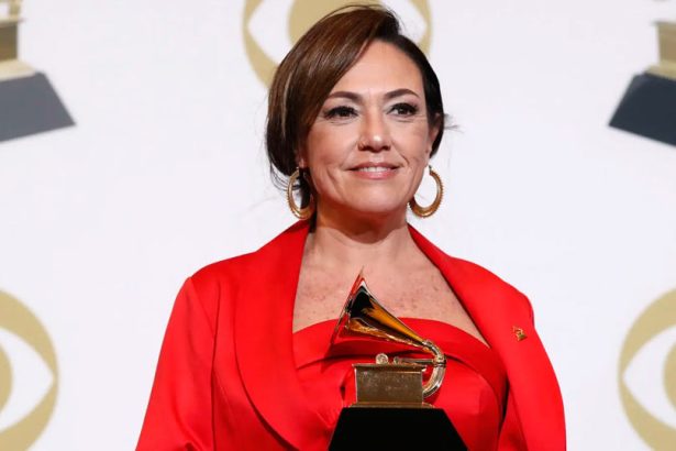 Claudia Brant, Grammy 2019, Argentina, cantante, compositora, latina, ganadora, premio, música, Stars World Production