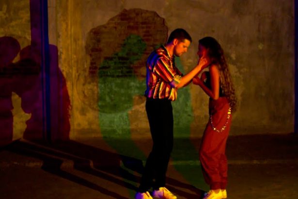 Andres Lasso, Cami, venezolano, chilena, cantantes, m´sica, videoclip, video nuevo, nuevo sencillo, Sheryl Rubio, dedicatoria, Youtube, Stars World Production