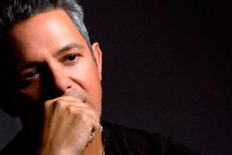 Alejandro Sanz, cantante, español, Espana, retira, escenarios, suspende, gira, promociones, problemas, salud, neumonía, momentáneamente, chisme, música, disco, álbum, nuevo álbum, redes sociales, Instagram, Stars World Production