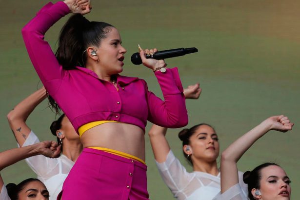 Rosalía, cantante, española, España, presentación, canción, Con Altura, festival, Argentina, Lollapalooza, música, Stars World Production
