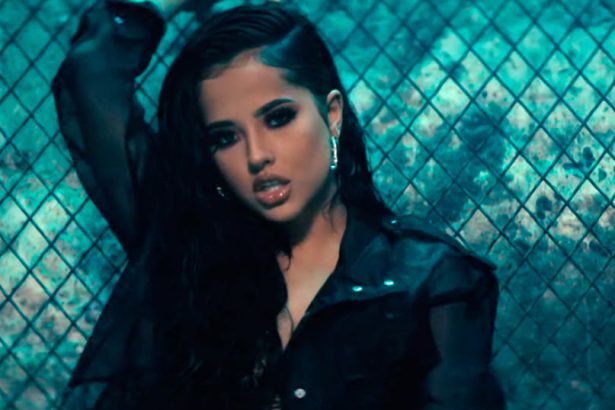 Becky G, cantante, latina, estrena, videoclip, video , youtube, nueva canción, canción, Next To You, música, redes sociales, Instagram, Stars World Production