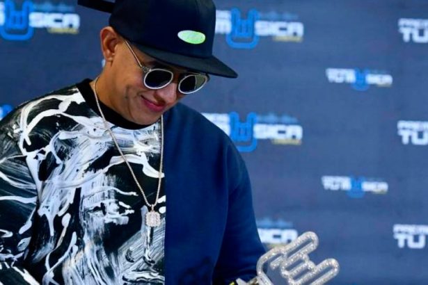 Daddy Yankee, cantante, produce, nueva, competencia, musical, Univisión, concurso, talento, mujeres, latinas, éxito, hit, redes sociales, entretenimiento, música, Stars World Production