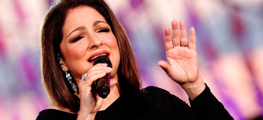 Gloria Estefan, cantante, latina, cubana, Cuba, prepara, nuevo disco, álbum, éxito, hit, redes sociales, Instagram, ritmo, brasileño, música, Stars World Production