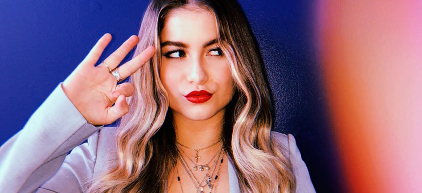 Sofía Reyes, cantante, mexicana, México, deslumbro, alfombra roja, gala, Premios Platino 2019, evento, Rivera Maya, Stars World Production