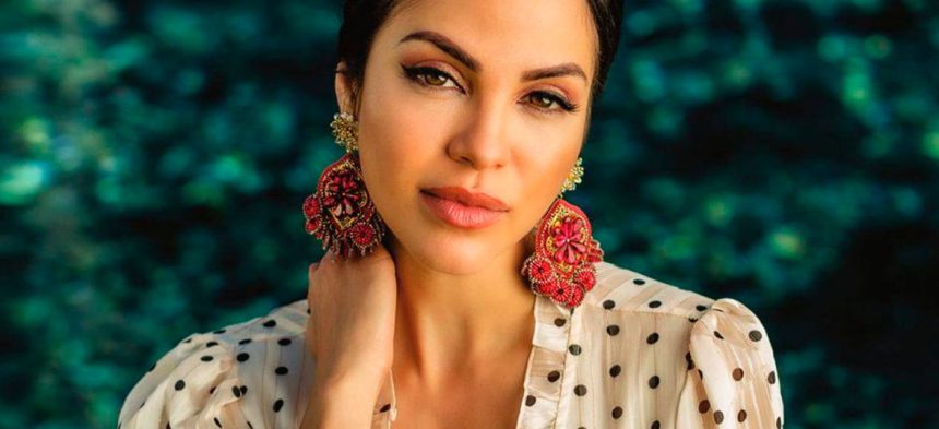Natti Natasha, cantante, latina, hit, éxito, redes sociales, canciones, temas, álbum, single, IllumiNATTI, ejemplo, empoderamiento, mujer, poder, fuerza, feminista, música, Stars World Production