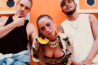 Anitta, cantante, latina, brasileña, Brasil, Major Lazer, junto, colaboración, new single, nuevo tema, nueva canción, tema, canción, single, new, nuevo, nueva, Make it hot, éxito, hit, viral, redes sociales, Instagram, video, videoclip, sensual, sensualidad, baile, Youtube, música, Stars World Production