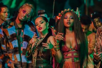 Becky G, cantante, raíces, latinas, mexicana, México, estrena, video, junto, ChocQuibTown, Que me baile, baile, grupo, canción, new single, nuevo tema, nueva canción, tema, canción, single, new, nuevo, nueva, éxito, hit, viral, redes sociales, Instagram, video, videoclip, Youtube, música, Stars World Production