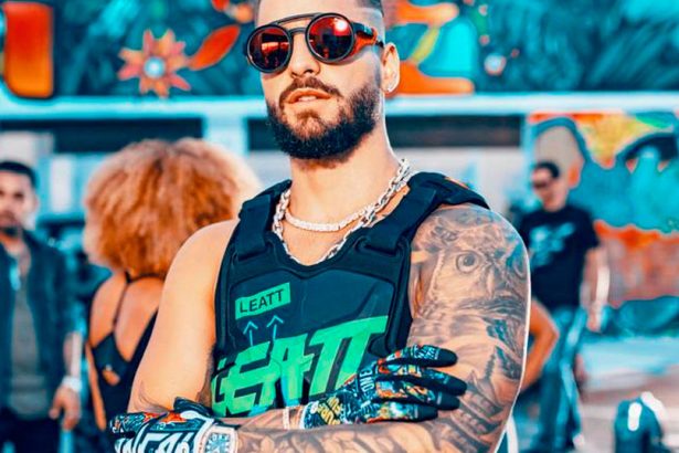 Maluma, cantante, colombiano, Colombia, video, lanzar, próximamente, video, videoclip, tema, 11:11, Instinto Natural, hit, éxito, viral, redes sociales, baile, sensual, Instagram, música, Stars World Production