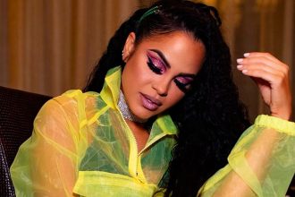 03 de Julio, adelanto, canción, cantante, Chencho Corleone, clip, Deja Tus Besos, duo, exito, hit, IlumiNATTI, Instagram, La mejor versión de mi, Latina, música, Natti Natasha, new, new single, nueva, Nueva canción, nuevo, nuevo tema, Plan B, redes sociales, remix, sin pijama, single, sorprende, tema, video, videoclip, viral, youtube, Stars World Production