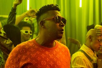 Don Omar, cantante, latino, lanza, Vacilón, anzar, estrenar, video, videoclip, canción, new single, nuevo tema, nueva canción, tema, canción, single, new, nuevo, nueva, éxito, hit, viral, redes sociales, Instagram, video, videoclip, Youtube, música, Stars World Production