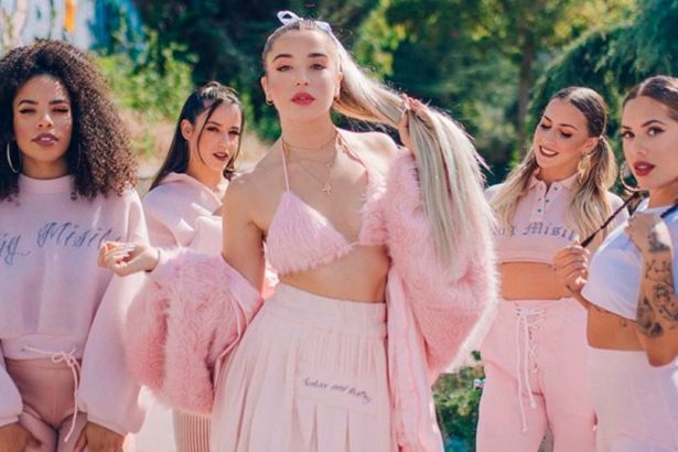 Lola Índigo, cantante, española, España, Lola Bunny, lanzar, estrenar, reguetón clásico, reguetón, clásico, Si supieras, video, videoclip, canción, new single, nuevo tema, nueva canción, tema, canción, single, new, nuevo, nueva, éxito, hit, viral, redes sociales, Instagram, video, videoclip, Youtube, música, Stars World Production