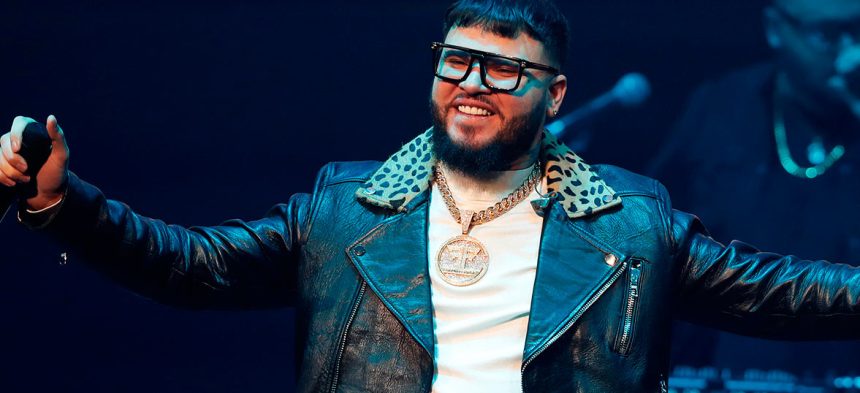 Farruko, divertido, incidente, pasó, show, presentación, pleno, concierto, viral, video, éxito, hit, redes sociales, Instagram, Youtube, música, Stars World Production