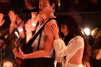 Shawn Mendes, Camila Cabello, latina, presentación, sensualidad, sexy, show, baile, relación, juntos, MTV Music Awards, música, Stars World Production