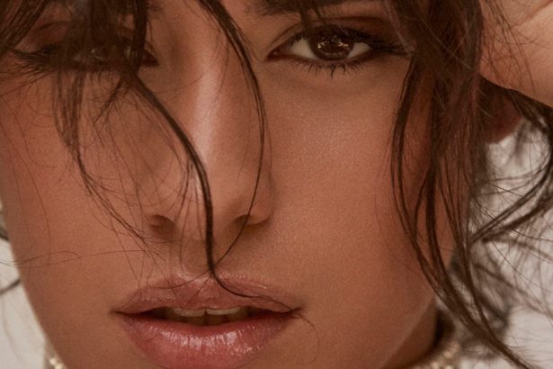 Camila Cabello, cantante, raíces, latinas, cubana, La habana, lanza, Shameless, Liar, nuevo álbum, Romance, lanzar, estrenar, video, videoclip, canción, new single, nuevo tema, nueva canción, tema, canción, single, new, nuevo, nueva, éxito, hit, viral, redes sociales, Instagram, video, videoclip, Youtube, música, Stars World Production
