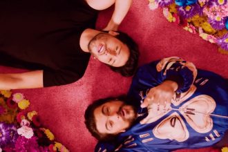 Juanes, Sebastián Yatra, cantantes, latinos, colombianos, Colombia, lanzan, Bonita, lanzar, estrenar, video, videoclip, canción, new single, nuevo tema, nueva canción, tema, canción, single, new, nuevo, nueva, éxito, hit, viral, redes sociales, Instagram, video, videoclip, Youtube, música, Stars World Production