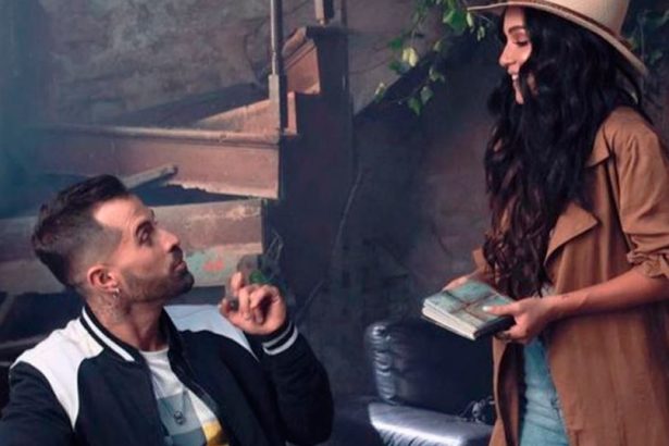 Sharlene, Mike Bahía, lanzan, cantantes, latinos, Me siento bien, lanzar, estrenar, video, videoclip, canción, new single, nuevo tema, nueva canción, tema, canción, single, new, nuevo, nueva, éxito, hit, viral, redes sociales, Instagram, video, videoclip, Youtube, música, Stars World Production