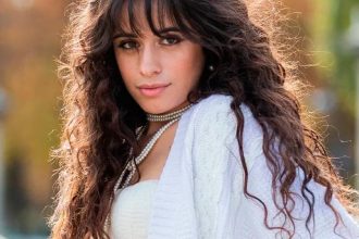 Camila Cabello, cantante, latina, raíces, lanza, Cry for me, lanzar, estrenar, video, videoclip, canción, new single, nuevo tema, nueva canción, tema, canción, single, new, nuevo, nueva, éxito, hit, viral, redes sociales, Instagram, video, videoclip, Youtube, música, Stars World Production