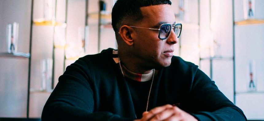 Daddy Yankee, cantante, latino, lanza, Que Tire Pa’ Lante, lanzar, estrenar, video, videoclip, canción, new single, nuevo tema, nueva canción, tema, canción, single, new, nuevo, nueva, éxito, hit, viral, redes sociales, Instagram, video, videoclip, Youtube, música, Stars World Production