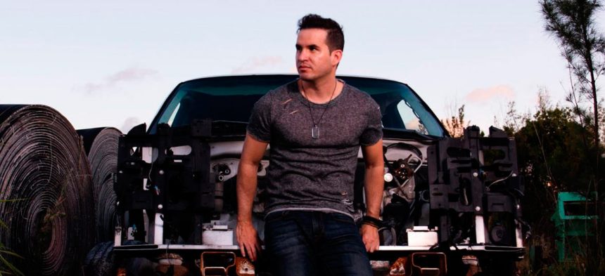 Miguel Defaus, cantante, latino, lanza, Te Amare, estrenar, video, videoclip, canción, new single, nuevo tema, nueva canción, tema, canción, single, new, nuevo, nueva, éxito, hit, viral, redes sociales, Instagram, video, videoclip, Youtube, música, Stars World Production