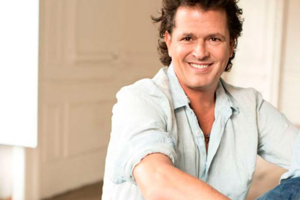 Carlos Vives, cantante, colombiano, Colombia, premio, evento, ayuda, social, éxito, hit, viral, fundación, La Perla, redes sociales, Instagram, música, Stars World Production