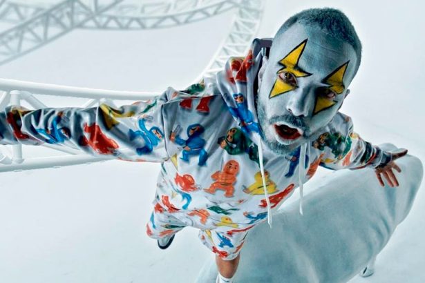 J Balvin, cantante, latino, colombiano, Colombia, lanza, Blanco, lanzar, estrenar, video, videoclip, canción, new single, nuevo tema, nueva canción, tema, canción, single, new, nuevo, nueva, éxito, hit, viral, redes sociales, Instagram, video, videoclip, Youtube, música, Stars World Production