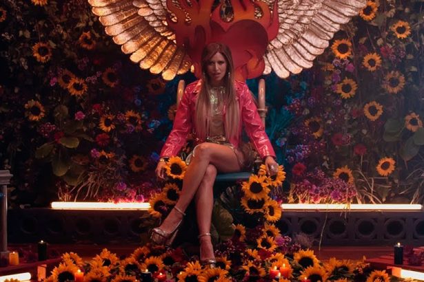 Anna Carina, Anna Carina Copello, cantante, peruana, Perú, colombianos, Colombia, ChocQuibTown, lanza, Dónde están, lanzar, estrenar, video, videoclip, canción, new single, nuevo tema, nueva canción, tema, canción, single, new, nuevo, nueva, éxito, hit, viral, redes sociales, Instagram, video, videoclip, Youtube, música, Stars World Production