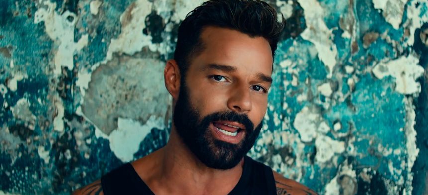Ricky Martin, cantante, latino, Tiburones, lanza, puertorriqueño, Puerto Rico, nuevo álbum, producción musical, lanzan, lanzar, estrenar, video, videoclip, canción, new single, nuevo tema, nueva canción, tema, canción, single, new, nuevo, nueva, éxito, hit, viral, redes sociales, Instagram, video, videoclip, Youtube, música, Stars World Production
