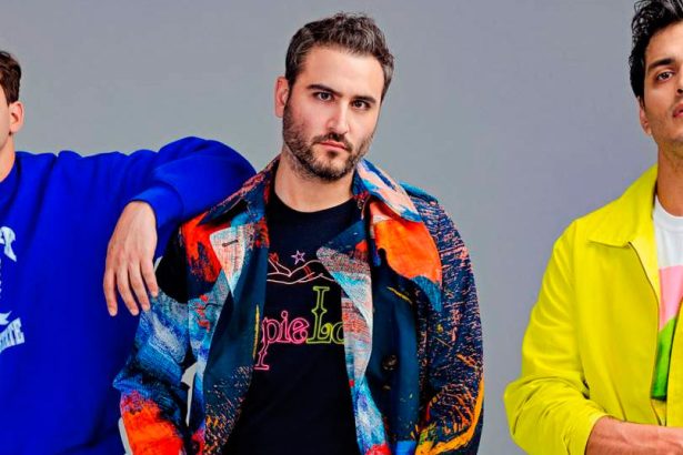 Reik, Farruko, Camilo, colaboración, union, juntos, cantantes, latinos, lanzan, Si me dices que sí, estilos, musicales, ritmos, género, lanzar, estrenar, video, videoclip, canción, new single, nuevo tema, nueva canción, tema, canción, single, new, nuevo, nueva, éxito, hit, viral, redes sociales, Instagram, video, videoclip, Youtube, música, Stars World Production