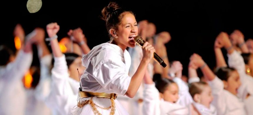 Emme, hija, Marc Anthony, cautiva, Shakira, Jennifer Lopez, cantantes, latinas, La diva del bronx, EE.UU., Estados Unidos, Miami, Colombia, Colombiana, evento, evento musical, presentación, poderosa, energía, mujeres, Super Bowl 2020, viral, hit, éxito, redes sociales, Instagram, Youtube, video, música, Stars World Production