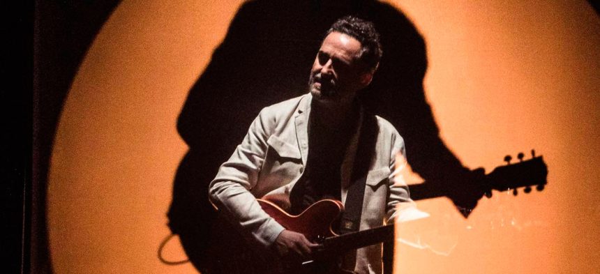 Jorge Drexler, cantante, latino, uruguayo, Uruguay, show, presentación, concierto, SILENTE, new York, EE.UU., éxito, viral, hit, temas, canciones, canción, tema, single, redes sociales, Instagram, música, Latin Maps TV