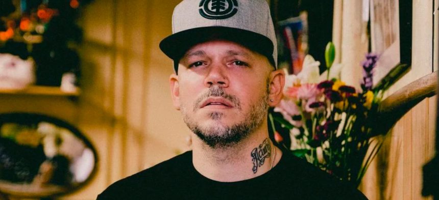 Residente, cantante, puertorriqueño, Puerto Rico, latino, testimonio de vida, testimonio, vida, lanza, emoción, sentimientos, sorprendió, René, lanza, Lo siento mucho, lanzar, estrenar, video, videoclip, canción, new single, nuevo tema, nueva canción, tema, canción, single, new, nuevo, nueva, éxito, hit, viral, redes sociales, Instagram, video, videoclip, Youtube, música, Stars World Production