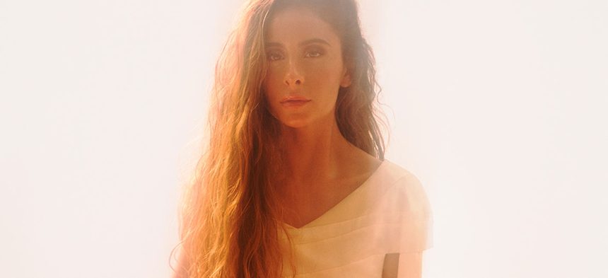 Cami, cantante, chilena, Chile, Mostruo, álbum, nuevo álbum, single, lanzan, Funeral, cantantes, latinos, lanzar, estrenar, video, videoclip, canción, new single, nuevo tema, nueva canción, tema, canción, single, new, nuevo, nueva, éxito, hit, viral, redes sociales, Instagram, video, videoclip, Youtube, música, Stars World Production