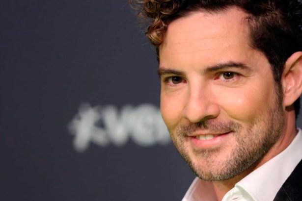 David Bisbal, cantante, español, España, cumpleaños, celebró, lanza, Si tú la quieres, lanzan, estreno, lanzar, estrenar, video, videoclip, canción, new single, nuevo tema, nueva canción, tema, canción, single, new, nuevo, nueva, éxito, hit, viral, redes sociales, Instagram, video, videoclip, Youtube, música, Stars World Production