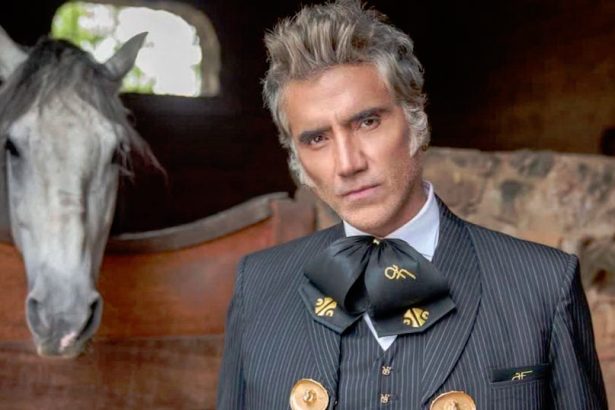 Alejandro Fernández, cantante, latino, balada, pop, ranchera, mexicano, México, ofrecerá, primer, concierto, virtual, esperado, fans, seguidores, online, éxito, hit, viral, redes sociales, Instagram, video, videoclip, Youtube, música, Stars World Production