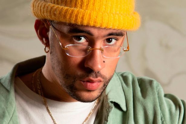 Bad Bunny, cantante, latino, puertorriqueño, Puerto Rico, nominado, premios, premiación, musical, American Music Awards, cuatro, éxito, hit, viral, redes sociales, Instagram, video, videoclip, Youtube, música, Stars World Production