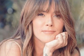 Kany García, cantante, latina, puertorriqueña, nominada, mujer, mayor, premio, musical, gala, premiación, programa, Latin Grammy, éxito, hit, viral, redes sociales, Instagram, video, videoclip, Youtube, música, Stars World Production