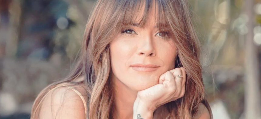 Kany García, cantante, latina, puertorriqueña, nominada, mujer, mayor, premio, musical, gala, premiación, programa, Latin Grammy, éxito, hit, viral, redes sociales, Instagram, video, videoclip, Youtube, música, Stars World Production