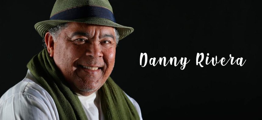 Danny Rivera, cantante, puertorriqueño, artista, latino, Puerto Rico, especial, seguidores, show, concierto, virtual, online, Spyntyx, navideño, navidad, Especial de Navidad, Villancicos y algo más, Especial de Navidad Villancicos y algo más, éxito, hit, viral, redes sociales, Instagram, video, videoclip, Youtube, música, Stars World Production