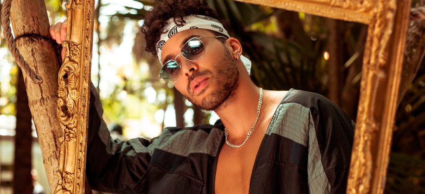 Prince Royce, cantante, latino, primer, El Bronx, Nueva York, Estados Unidos, certificado, certificación, reconocimiento, musical, Guinnes World Records, Carita de inocente, éxito, hit, viral, redes sociales, Instagram, video, videoclip, Youtube, música, Stars World Production