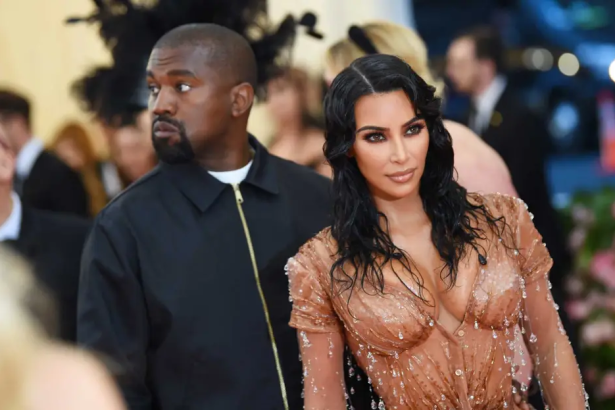 Kim Kardashian y Kanye West asisten a The 2019 Met Gala
