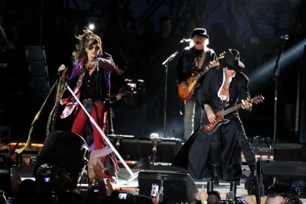 Vista del grupo estadounidense Aerosmith durante un concierto