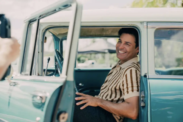 Chayanne, "Bailando Bachata"