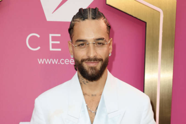 Maluma en la gala de los Premios 'Playing for Change 2023' en Florida.