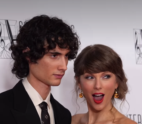 Taylor Swift y Sombr