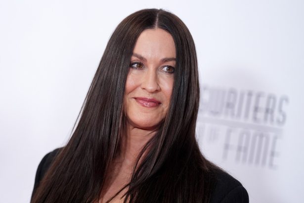 Alanis Morissette, cantante y compositora canadiense