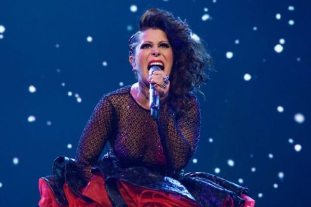 Alejandra Guzmán durante su presentación en Boca del Río, Veracruz.