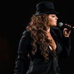 Jenni Rivera en el concierto historico del Staples Center en 2011