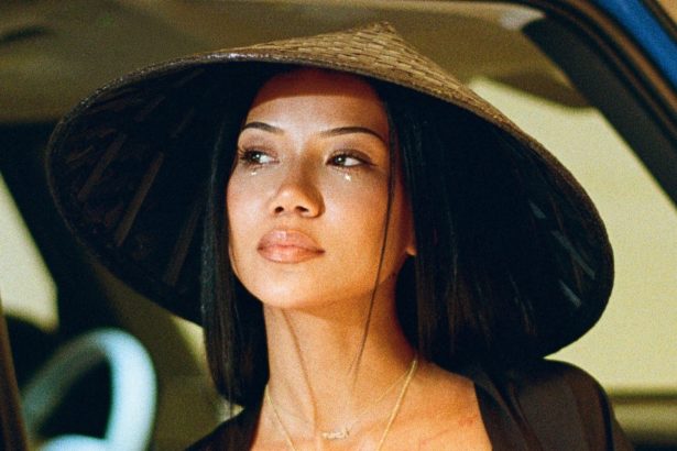 Jhené Aiko, con su nuevo álbum "Westside Whimsy", No. 1 en el Billboard 200.