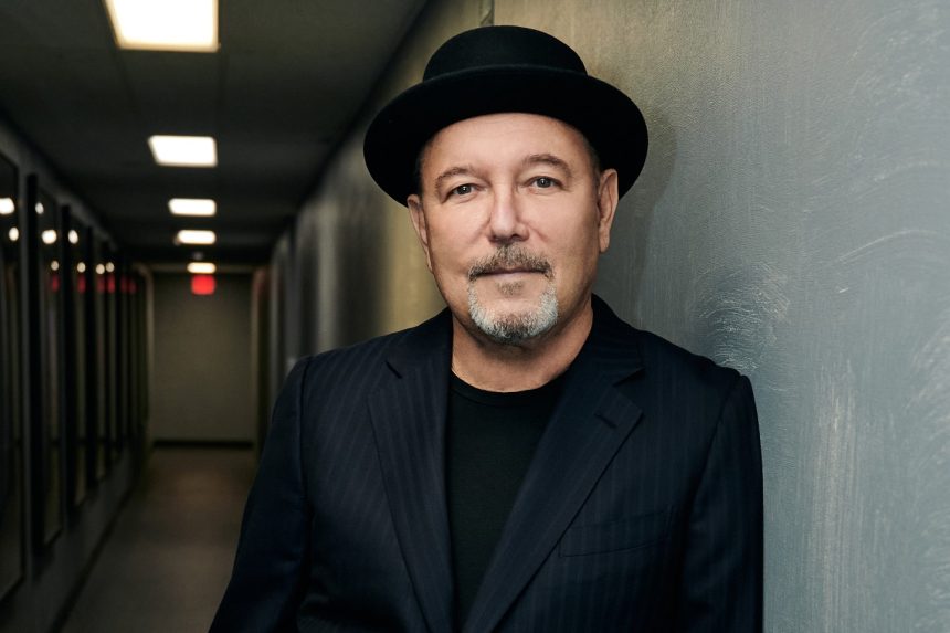 Rubén Blades recibirá el premio Ícono en los Latin Billboard 2026 (Foto: Omar Charcousse / Billboard)