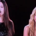Shakira y Laura Pausini durante el tercer concierto de la residencia en Madrid.